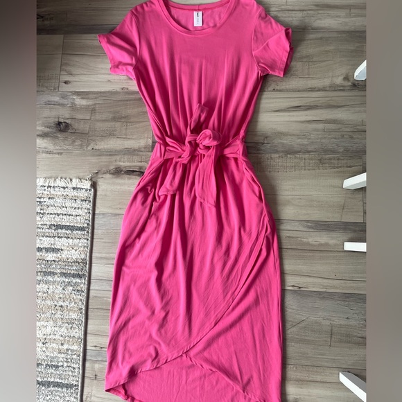 Smash & Tess Rebecca Wrap Dress in Pop of Pink - New Without Tags - Picture 8 of 16